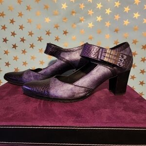 Onyx silver and black industrial  heels